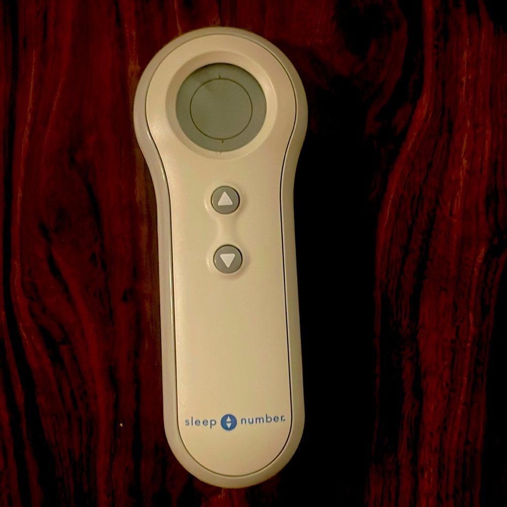 Sleep Number Remote Control from an inflatable queen single chamber bed. WORKS